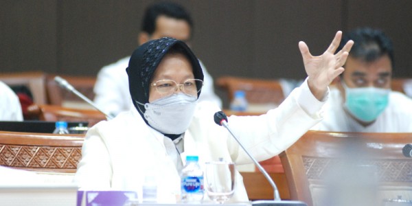 Mensos Raker Dengan Komisi VIII DPR RI