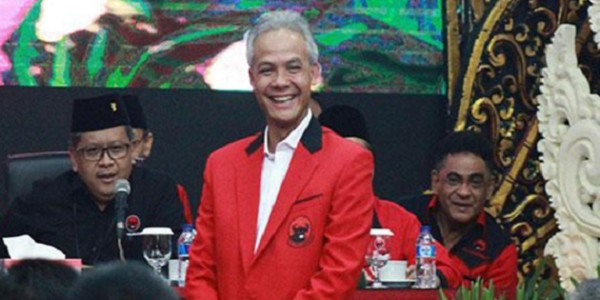 GanjarPengkhianatPDIP jadi Trending, Netizen Sebut Ganjar Malin Kundang!