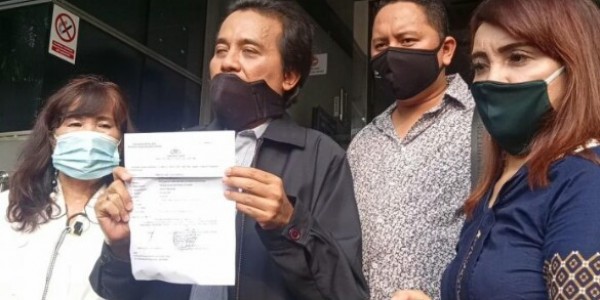 Gegara Unggahan di Instagram, Pesinetron Lucky Alamsyah Dilaporkan Roy Suryo ke Polisi