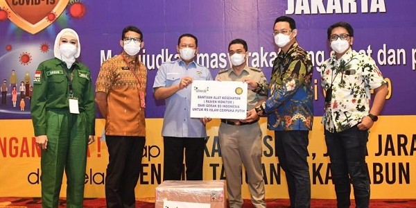 Bamsoet Bersama GERAK BS Serahkan Bantuan Patient Monitor ke RS Islam Jakarta Cempaka Putih
