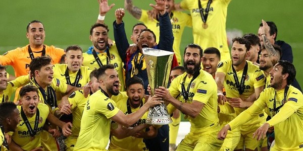 Raih Juara Liga Europa, Kapten Villarreal: Ini Sungguh Luar Biasa Gila