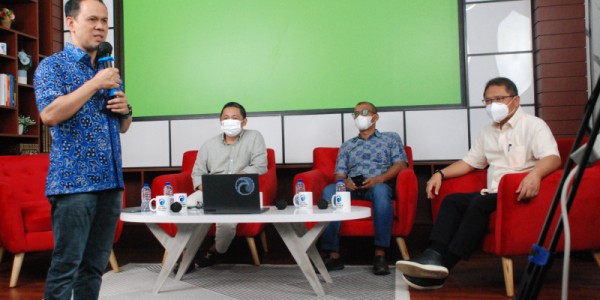 Gelora Talk Show " Keamanan Nasional Di Era Digital "