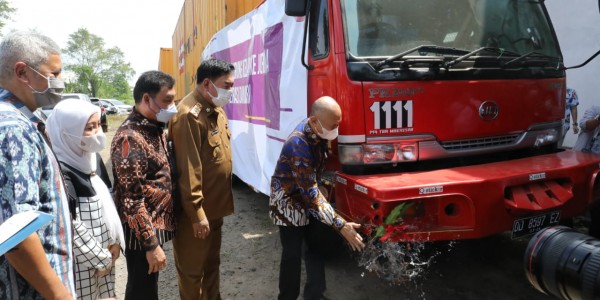 Menkop Lepas Ekspor Briket Tempurung Kelapa Ke Timur Tengah, Nilainya US$ 35.000
