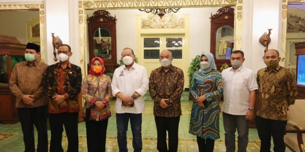 Silaturahmi dengan KGPAA Paku Alam X, Ketua DPD RI Beri Dukungan untuk Pariwisata DIY
