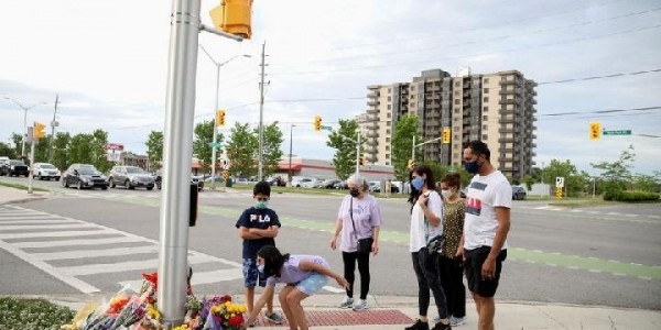 Pembenci Islam Ini Tabrak Satu Keluarga Muslim di Kanada Hingga Tewas