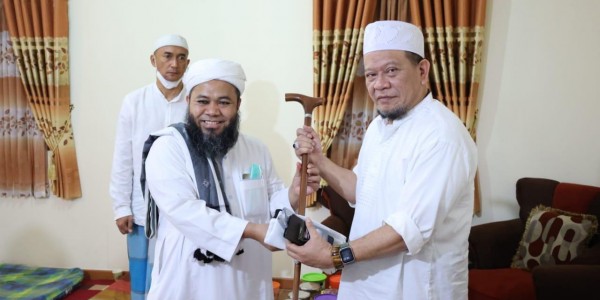 Di Ponpes Al Fatah Temboro, Ketua DPD RI Bertemu Wali Kota Bengkulu