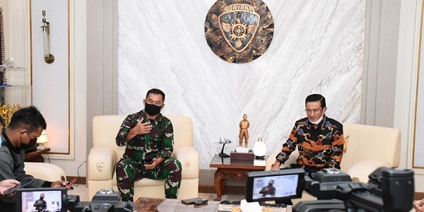 Fadel Muhammad Ajak Jajaran Kodam IX/Udayana Ikut Mengawal Empat Pilar MPR