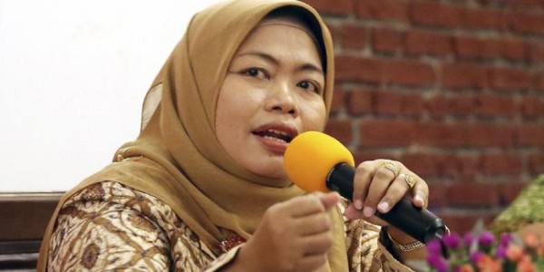 Innalilhahi, Ekonom Senior INDEF Enny Sri Hartati Tutup Usia karena Covid-19