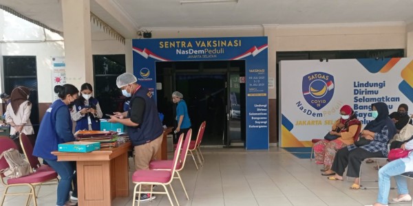 Dirikan Posko,  NasDem Targetkan Vaksinasi 1 Juta Penduduk Pulau Jawa