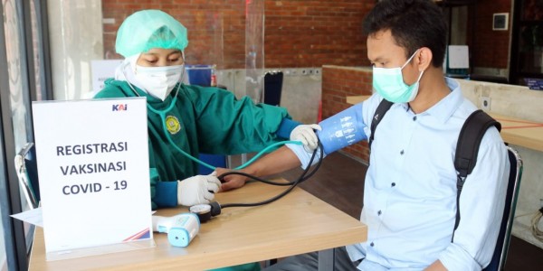 13 Stasiun Layani Vaksinasi Covid-19 Gratis bagi Pelanggan KAI