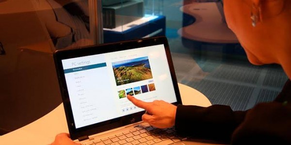 Anggaran Rp2,4 Triliun, DPR Minta KPK Awasi Pengadaan Laptop Pelajar