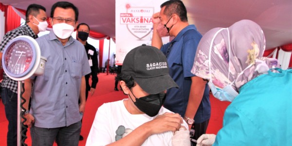 Bank DKI Gelar Vaksinasi ke 2 Untuk Masyarakat Umum