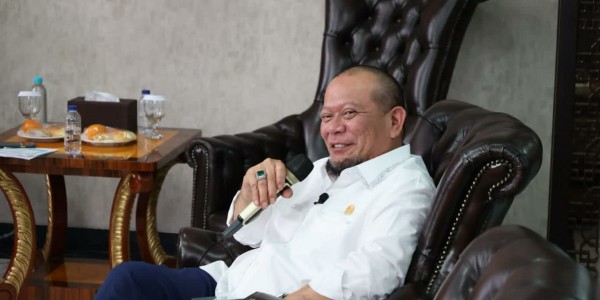 Ketua DPD RI Minta Pemerintah Tingkatkan Sarpras Sekolah Daring