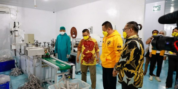 Bamsoet Dukung Produsen Masker Dalam Negeri