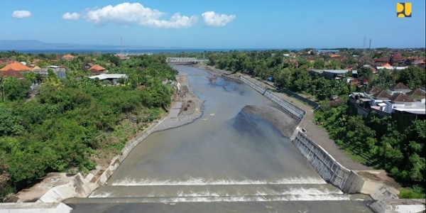Kementerian PUPR Percepat Pembangunan Prasarana Pengendali Banjir Tukad Unda di Bali
