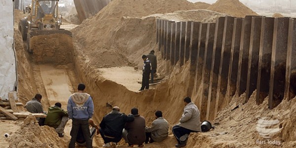 Israel Pertebal Tembok Pembatas di Gaza Usai Snipernya Ditembak