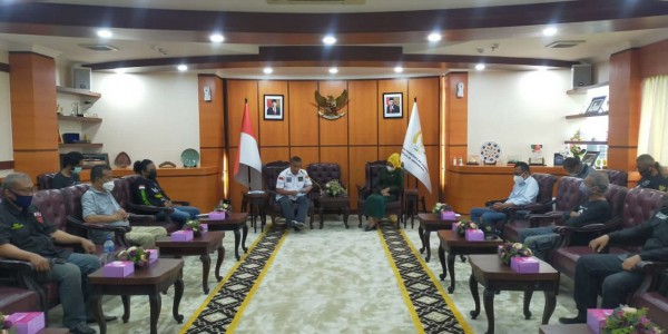 Gelar Audiensi dengan Komunitas Ojol, Ketua DPD RI Bakal Perjuangkan Aspirasi Para Driver