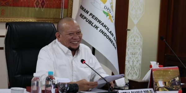 LaNyalla Ingatkan Booster Vaksin Covid Diprioritaskan untuk Nakes