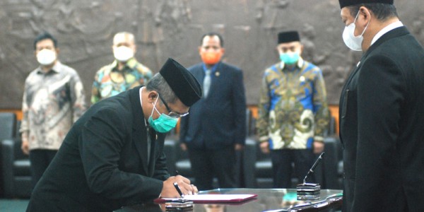 Pelantikan PAW MPR RI