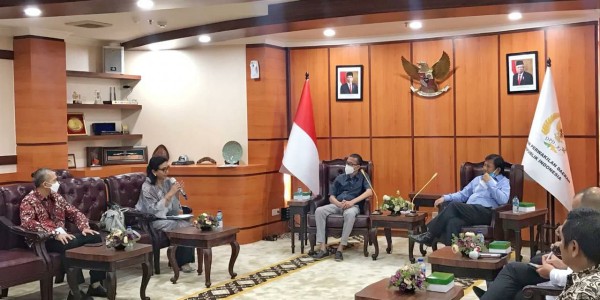 Barindo Curhat Masalah Penerbangan Saat Pandemi ke Ketua DPD RI