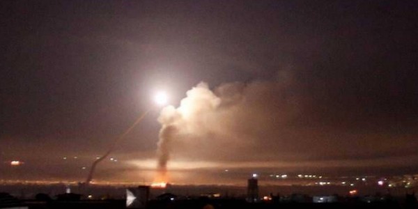 Pertahanan Udara Suriah Tangkis Rudal Israel