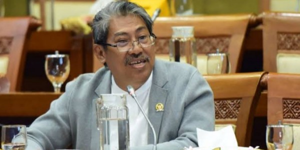 PLN Harus Sehat, Tapi Jangan Korbankan Rakyat dengan Kenaikan TDL