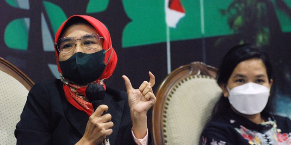 Dialaektika Demokrasi DPR RI