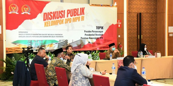 Wacana Amandemen UUD NRI Tahun 1945, Kelompok DPD: Kita Mendengarkan Aspirasi Rakyat