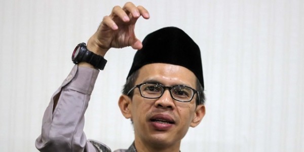 Sikap Golkar Masih Gamang, Pengamat Duga Azis Syamsuddin Punya Kartu Truf 