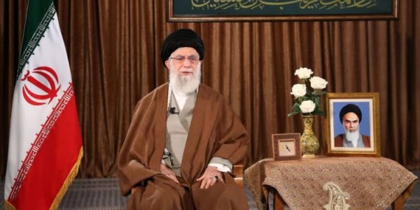Ayatullah Khamenei: Meski Lama Diblokade AS, Iran Miliki Senjata Hebat