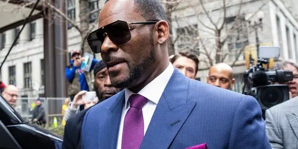 Penyanyi R Kelly Dihukum Atas Tuduhan Pemerasan dan Perdagangan Seks