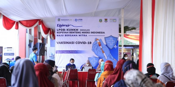 Gandeng Kopsyah BMI, LPDB-KUMKM Lanjutkan Vaksinasi Tahap Dua di Tangerang