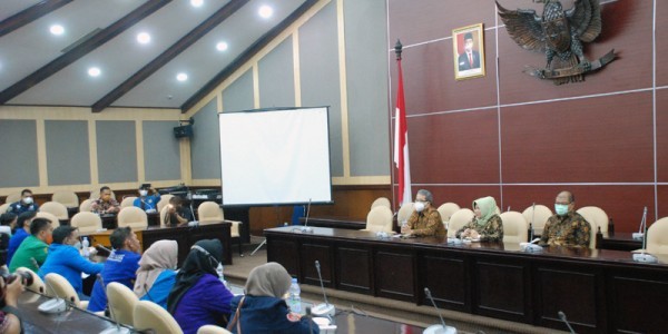 Diterima Kabiro Humas dan Sistem Informasi Setjen MPR, Perwakilan Demonstrasi Mahasiswa Sampaikan Pernyataan Sikap