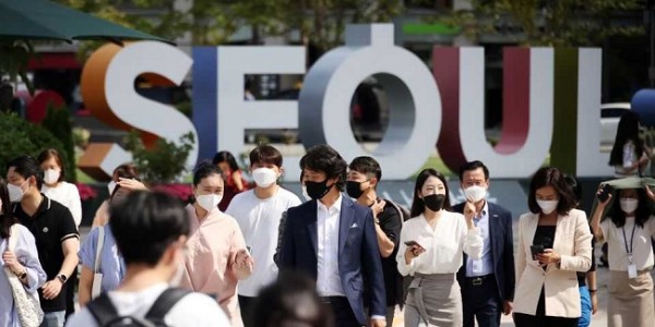 Biasakan Hidup Bersama Covid-19, Korsel Bakal Longgarkan Pembatasan 