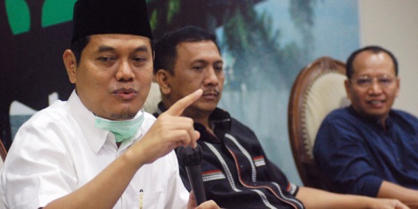 Dialektika Demokrasi  Tema "Evaluasi Sistem Pemilu"