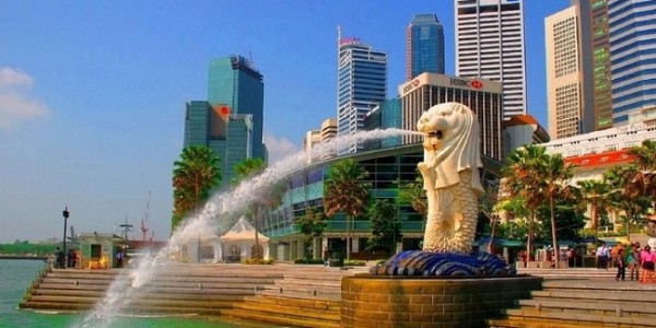 Singapura Guyur Insentif kepada Tenaga Kesehatan Sebesar Rp42 Juta