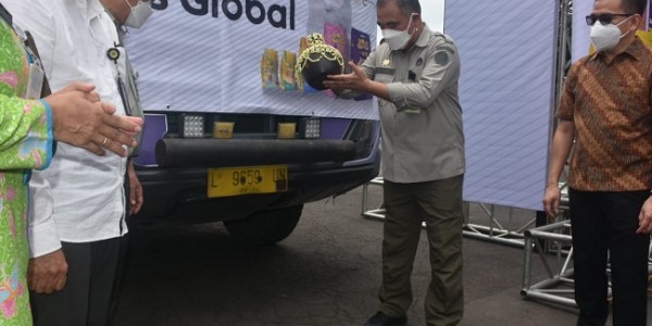 Kementan Lepas Ekspor 10 Ton Pakan Hewan ke Brunei Darussalam