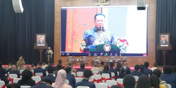 Ketua MPR RI: Warga Negara Berhak dan Wajib Ikut Bela Negara