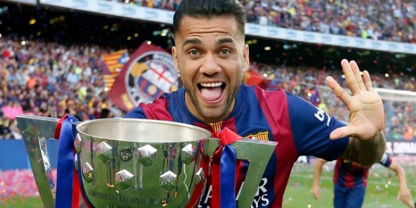 Kembali Pulang ke Barcelona, Dani Alves Jadi Rekrutan Pertama Xavi Hernandez