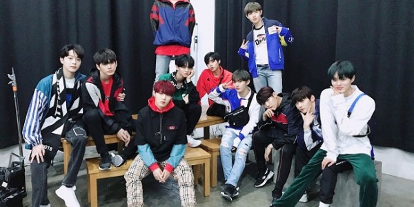 Obati Rasa Kangen Fans, Wanna One Akhirnya Reunian di MAMA 2021