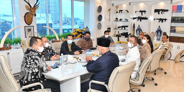 Terima Gubernur Sumatera Barat, MPR RI Dorong Inpres Tentang Pembangunan Monumen Nasional Bela Negara