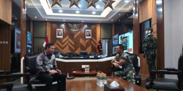 Presiden Jokowi Lantik Panglima TNI dan KASAD, Ini Harapan Waket DPD RI 