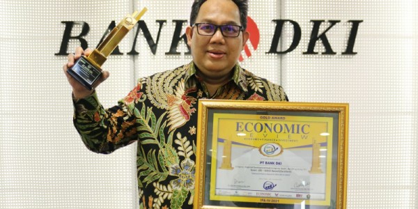 Bank DKI Terima Gold Award Aset  50 Trilliun