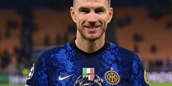 Tumbangkan Shakhtar Donetsk 2-0, Dzeko Bawa Inter ke 16 Besar Liga Champions