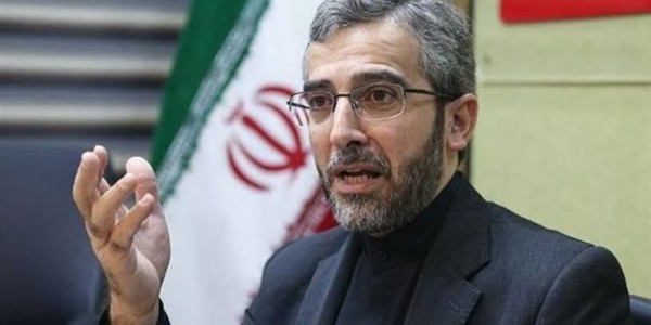 Iran Tegaskan Ancaman Militer Takkan Membuat Mereka Tunduk