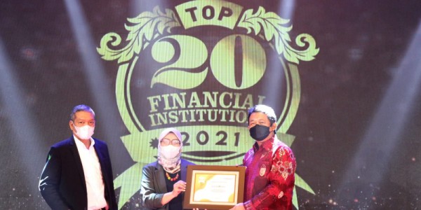 Bank DKI Terima Penghargaan Bank Terbaik Top 20 Financial