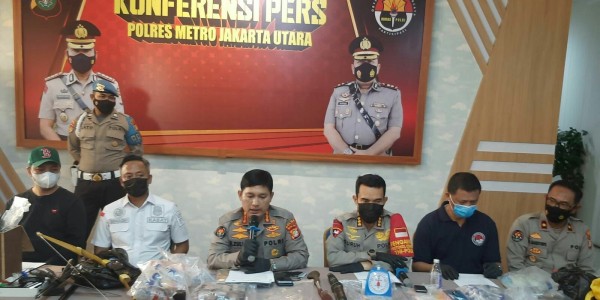 Gerebek Kampung Bahari, Polisi Amankan 27 Tersangka dan Puluhan Paket Narkoba
