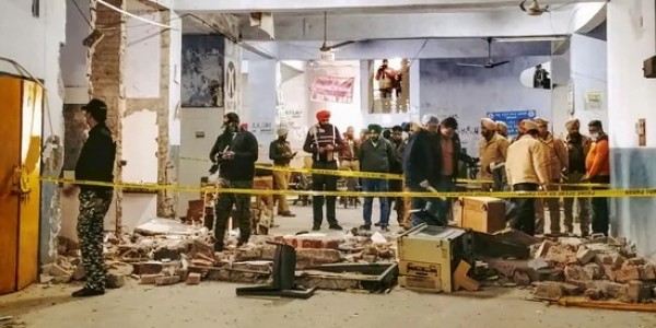 Ledakan Dahsyat Guncang Gedung Pengadilan India, 2 Orang Tewas