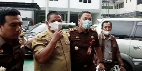 Kejari Cikarang Giring Agus Sopyan Jalani Eksekusi Pidana Badan