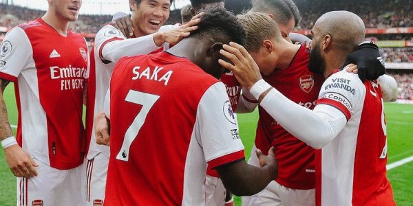 Pemainnya Protes Berlebihan ke Wasit, Arsenal Didenda Rp 389 Juta